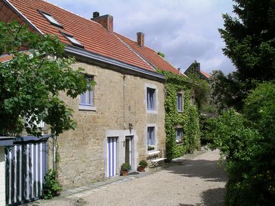 Das Gîte Cocoon — Außenansicht des Steinhauses