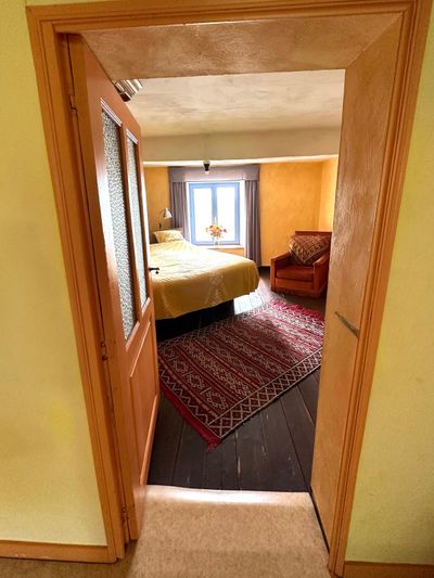 Schlafzimmer 1 — ein gemütlicher Rückzugsort zum Ausruhen